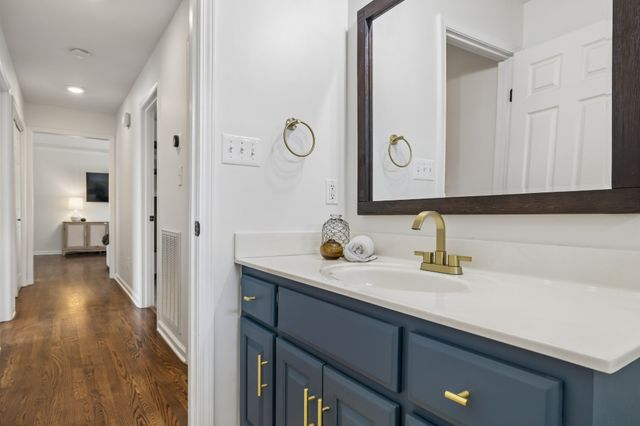 223 Osprey Dr, Gallatin, TN 37066