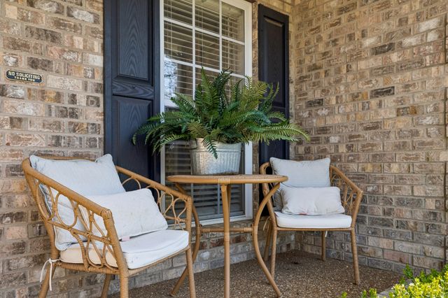 223 Osprey Dr, Gallatin, TN 37066