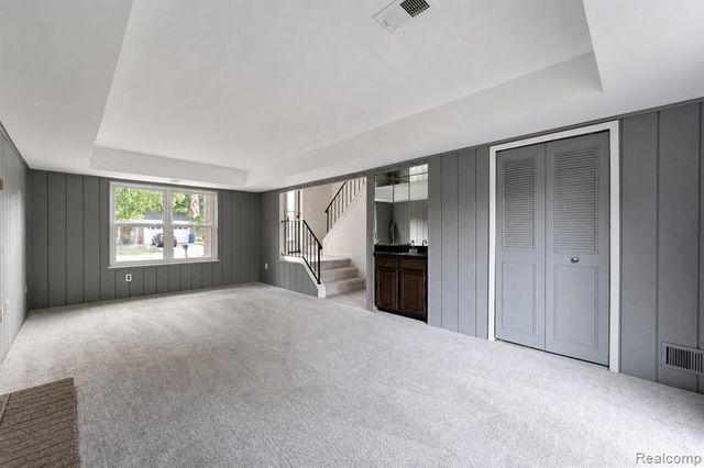 201 Charterhouse Drive, Canton, MI 48188