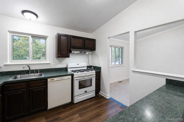 201 Charterhouse Drive, Canton, MI 48188