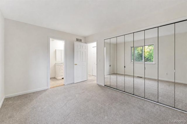 201 Charterhouse Drive, Canton, MI 48188