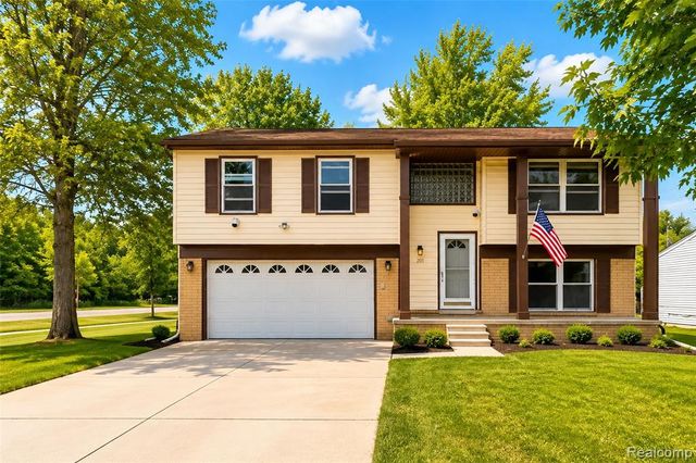 201 Charterhouse Drive, Canton, MI 48188