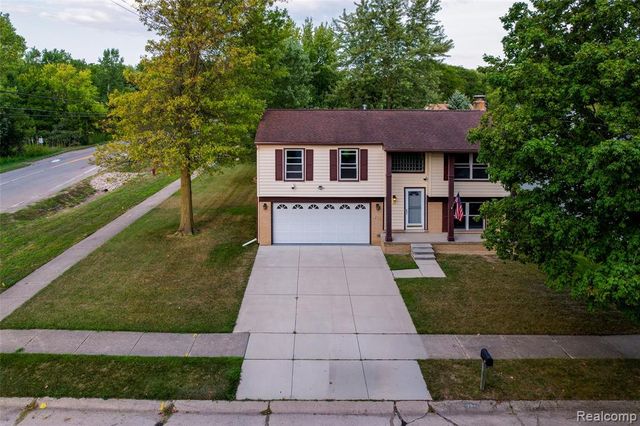 201 Charterhouse Drive, Canton, MI 48188