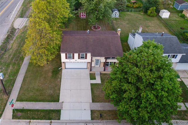 201 Charterhouse Drive, Canton, MI 48188