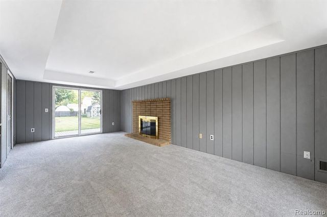 201 Charterhouse Drive, Canton, MI 48188