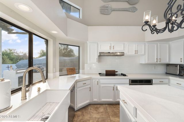 24618 N 84TH Street, Scottsdale, AZ 85255