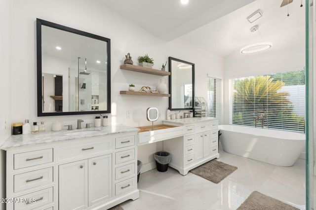 24618 N 84TH Street, Scottsdale, AZ 85255