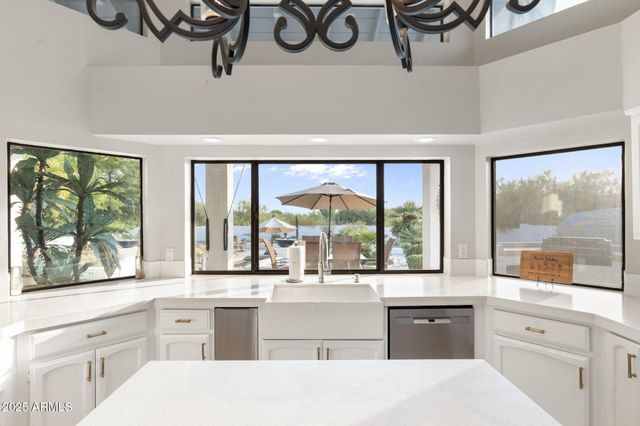 24618 N 84TH Street, Scottsdale, AZ 85255