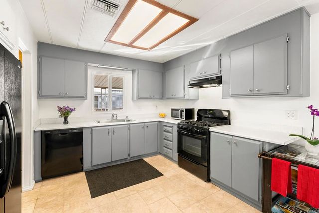 450 E Bradley Avenue 115, El Cajon, CA 92021