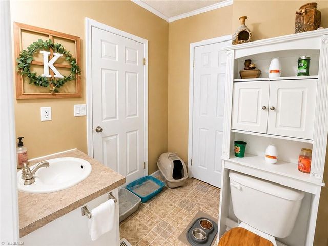219 Sidden Street, Mount Airy, NC 27030