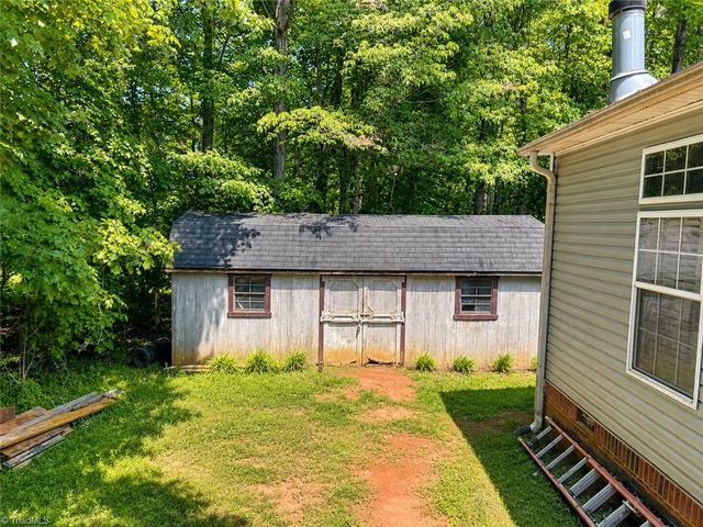 219 Sidden Street, Mount Airy, NC 27030