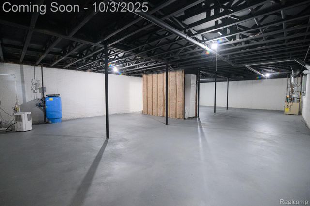 3330 Sheridan Road, Flushing, MI 48433