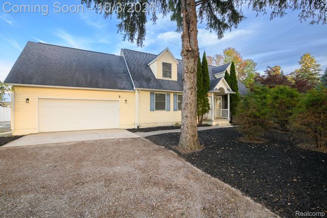 3330 Sheridan Road, Flushing, MI 48433