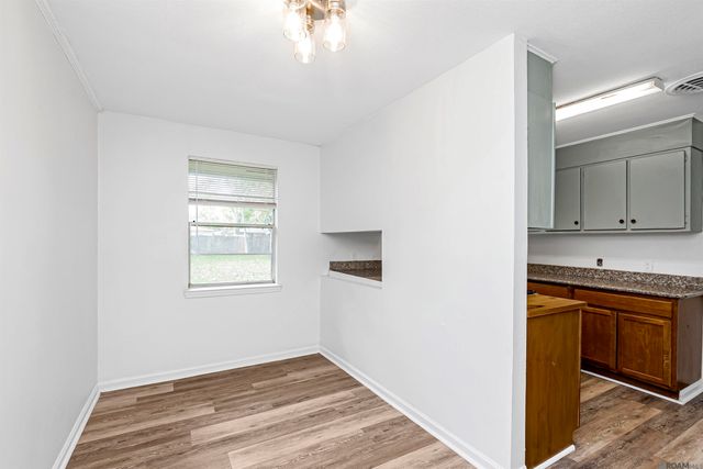 1435 Duchess Dr, Baton Rouge, LA 70815