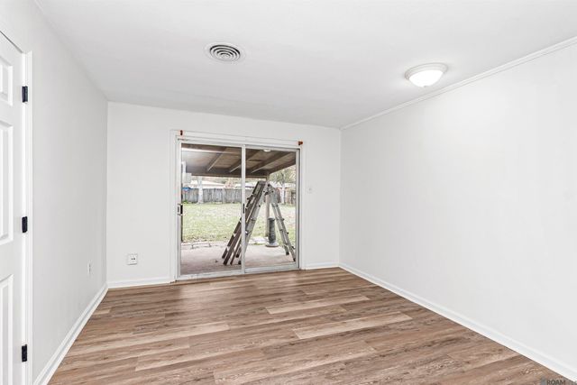 1435 Duchess Dr, Baton Rouge, LA 70815