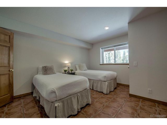 154 Lakeside Dr, Fairplay, CO 80440