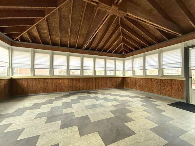 1166 Saylesville Lane, Schaumburg, IL 60193