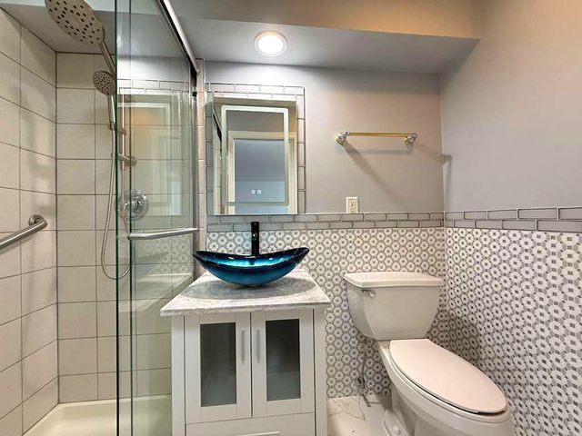 1166 Saylesville Lane, Schaumburg, IL 60193