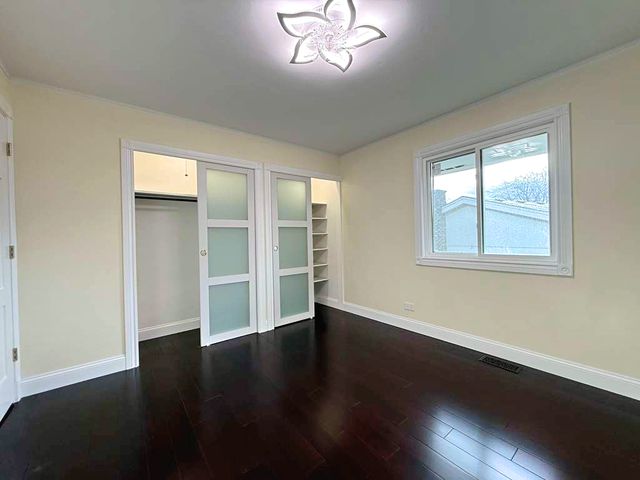 1166 Saylesville Lane, Schaumburg, IL 60193