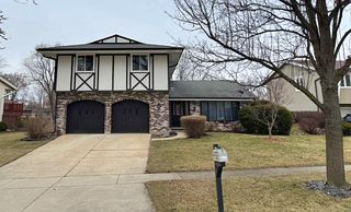 1166 Saylesville Lane, Schaumburg, IL 60193