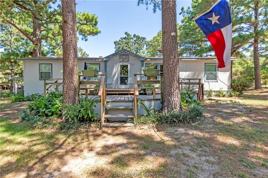 422 Private Road 7051, Milano, TX 76556 — exterior