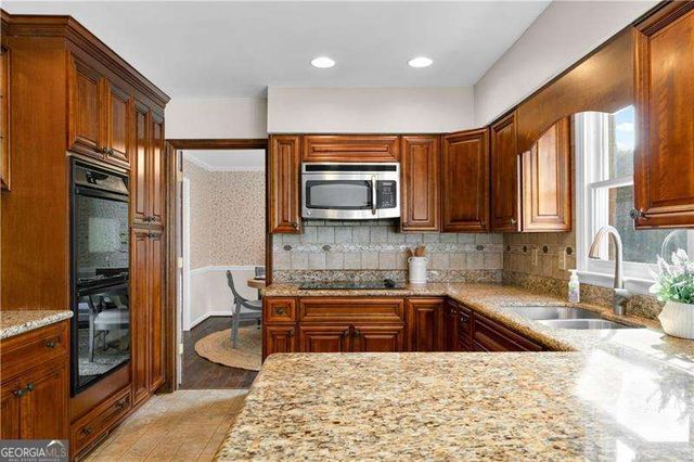 3011 Castleton Way, Marietta, GA 30062