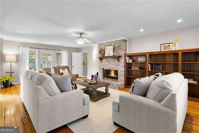 3011 Castleton Way, Marietta, GA 30062