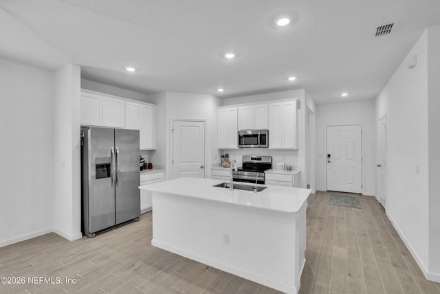 15537 THOMAS CREEK Way, Jacksonville, FL 32218