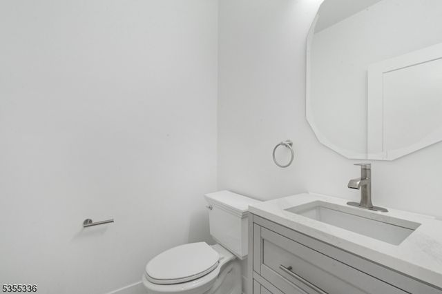 3 Majors Rd, Warren Twp., NJ 07059