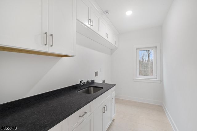 3 Majors Rd, Warren Twp., NJ 07059