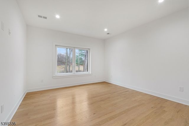 3 Majors Rd, Warren Twp., NJ 07059