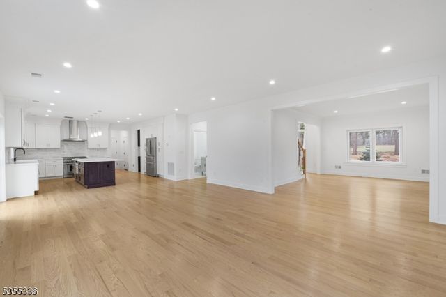 3 Majors Rd, Warren Twp., NJ 07059