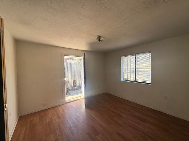 1907 Isleta Boulevard SW UNIT 7, Albuquerque, NM 87105