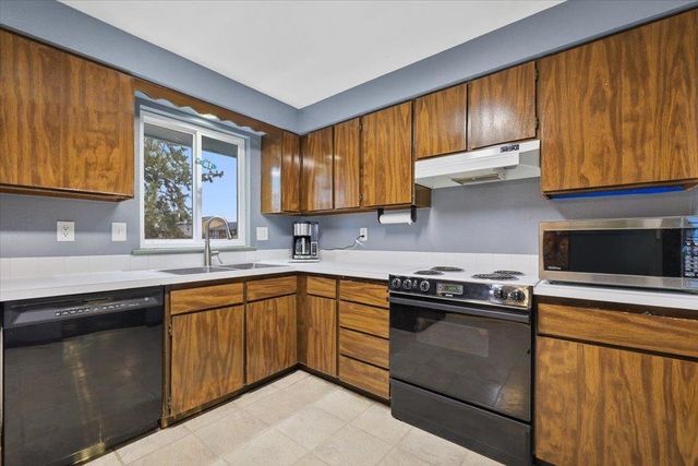 746 E GRETA Ave, Spokane, WA 99208