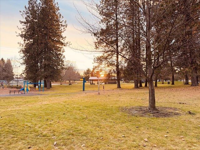 746 E GRETA Ave, Spokane, WA 99208