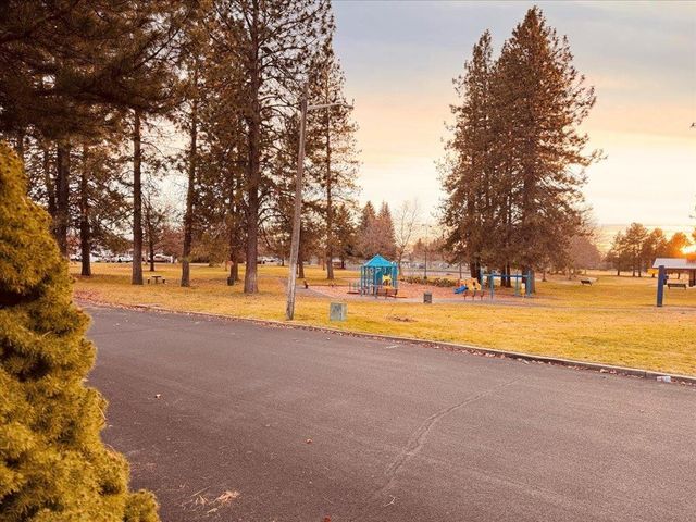 746 E GRETA Ave, Spokane, WA 99208