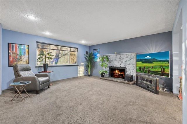 746 E GRETA Ave, Spokane, WA 99208