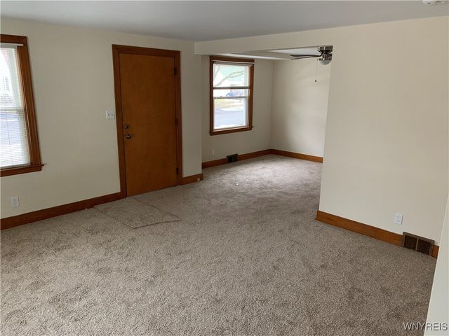 43 Robert Street, Hamburg, NY 14075