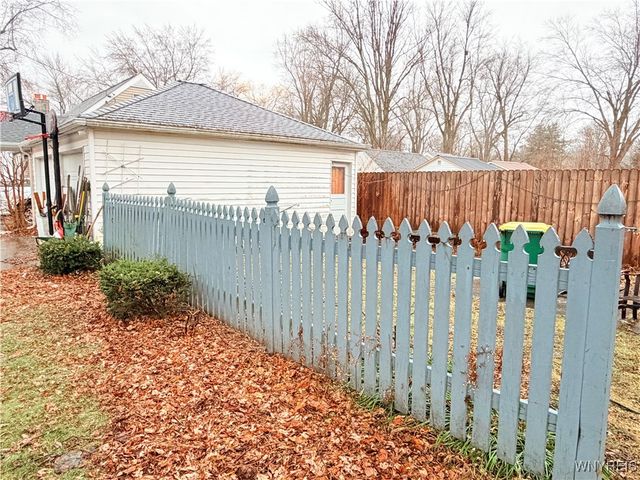 43 Robert Street, Hamburg, NY 14075