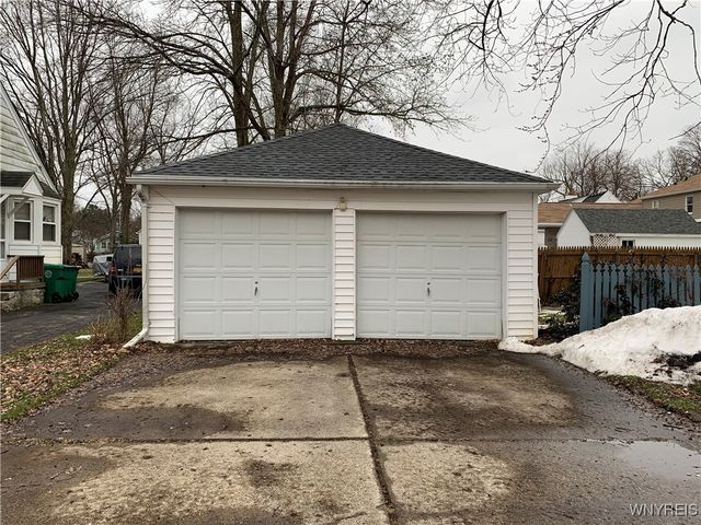 43 Robert Street, Hamburg, NY 14075