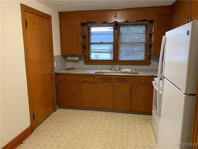 43 Robert Street, Hamburg, NY 14075