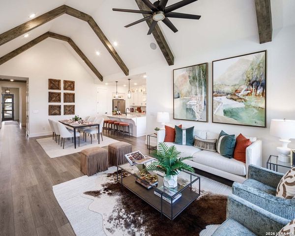 228 White Oak, Castroville, TX 78009