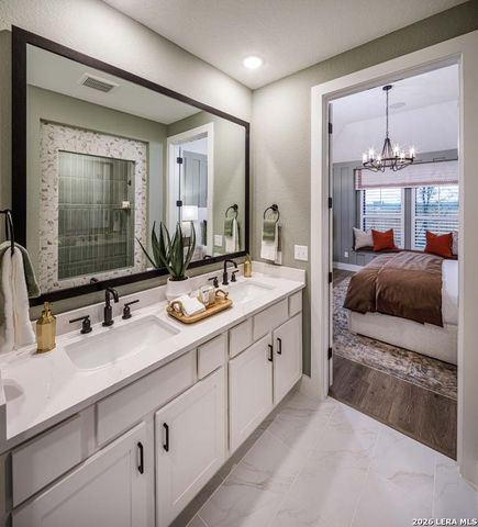 228 White Oak, Castroville, TX 78009