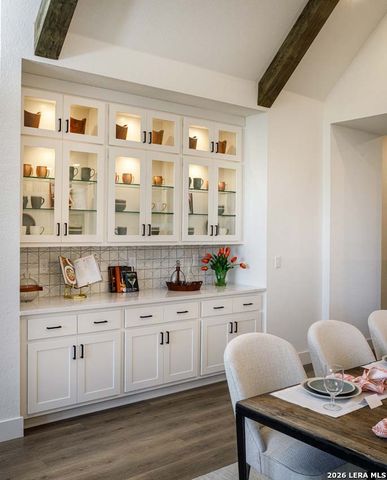 228 White Oak, Castroville, TX 78009