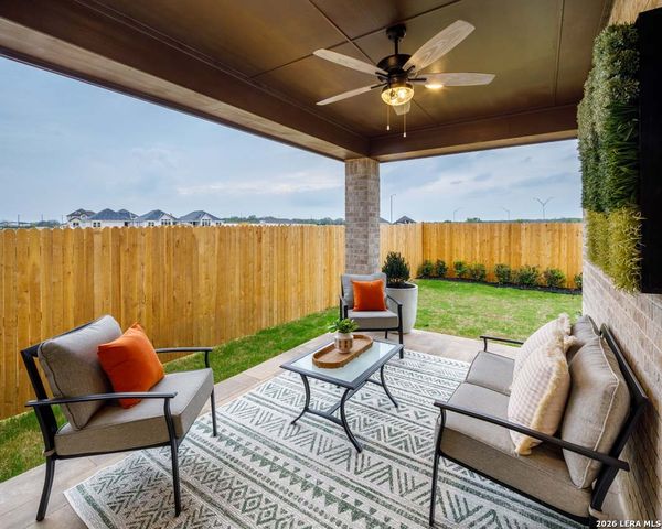 228 White Oak, Castroville, TX 78009