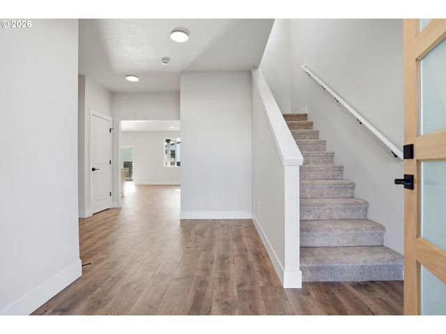 729 Se 34th St, Battle Ground, WA 98604