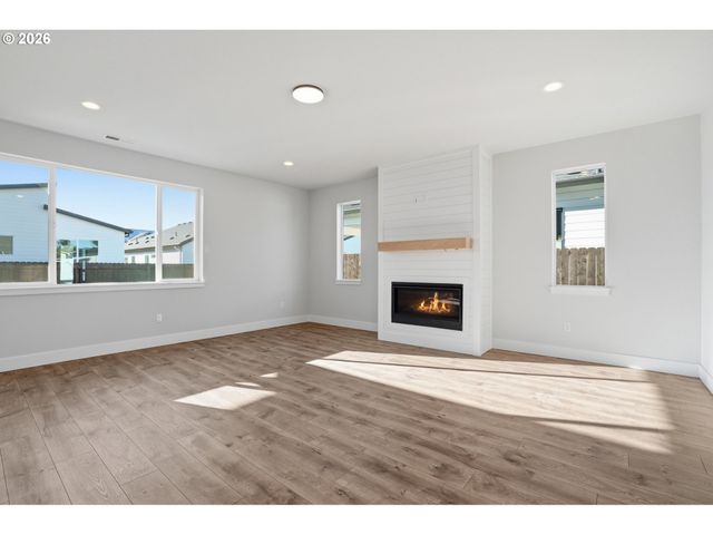 729 Se 34th St, Battle Ground, WA 98604