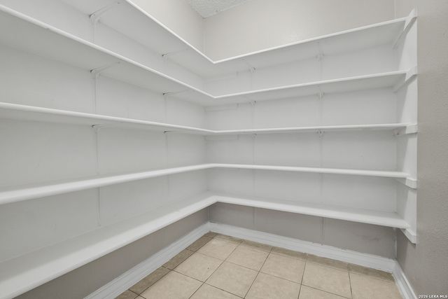 2619 Kingswell Ave, San Antonio, TX 78251