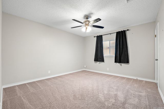 2619 Kingswell Ave, San Antonio, TX 78251