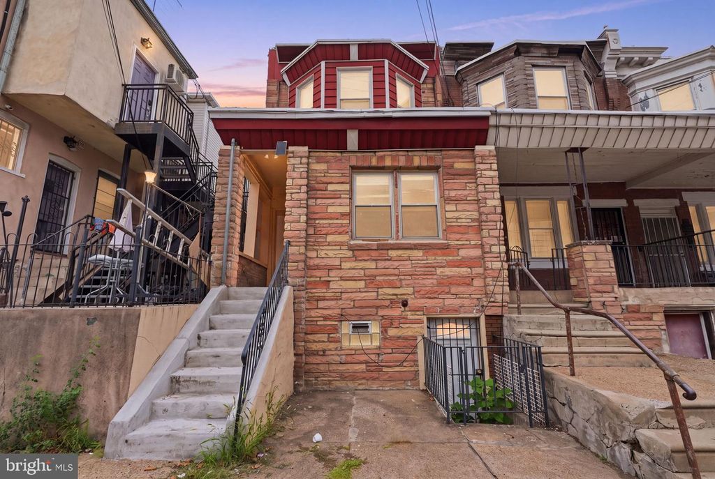 1327 LOUDON ST, PHILADELPHIA, PA 19141 — exterior